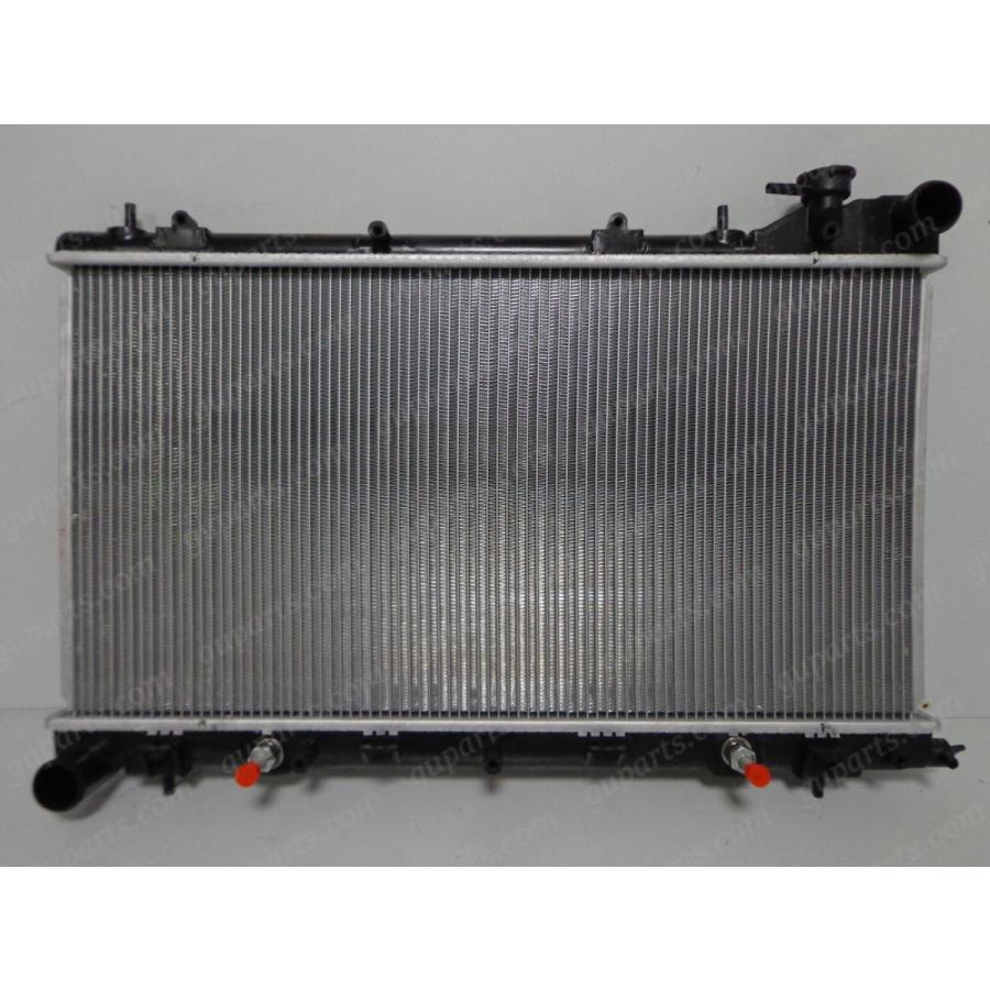 フォレスター スバル SG5 前期 EJ202 AT ノンターボ ラジエーター