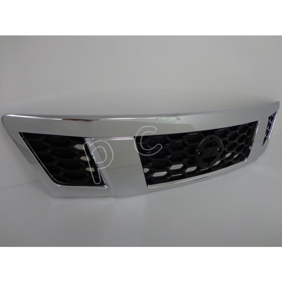NISSAN　フロントグリル　NV350　キャラバン 日産（NISSAN） NV350 キャラバン ワイド 前期 CW4E26 CW8E26 CS4E26