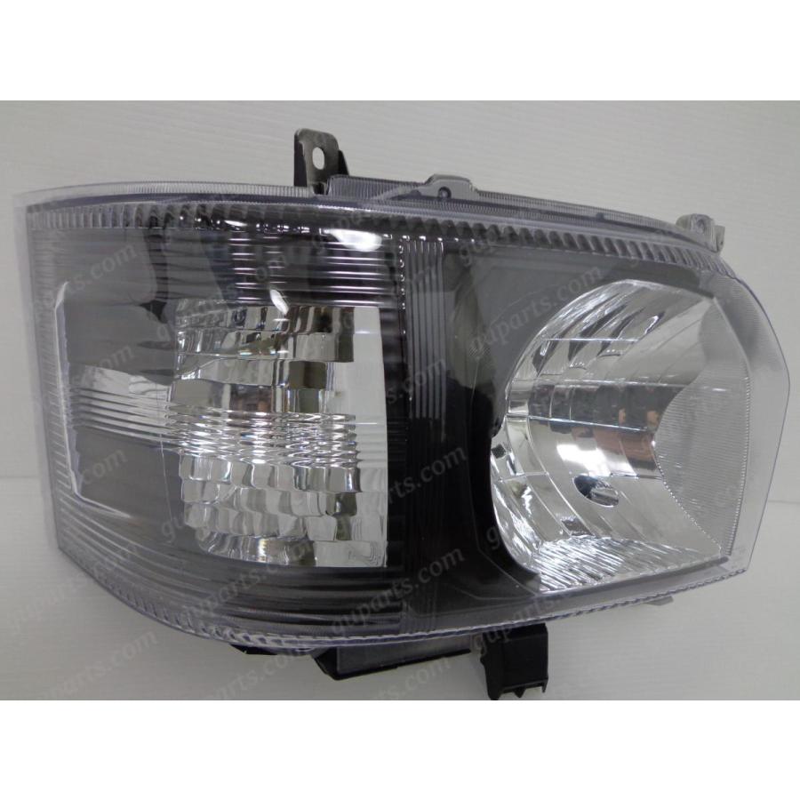 ハイエース 200系 4型 右 ハロゲン ヘッド ライト 黒 / ランプ ハイ