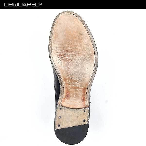 Valentinoロゴ刻印サイドゴアブーツ