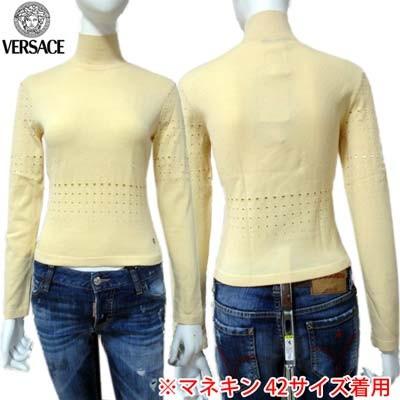 ヴェルサーチ Versace レディース トップス ニット 長袖 ロゴ 穴あきタートルネックニット ベージュ Jumd1l 46u00 272 R 646 ガッツブランドショップ 通販 Yahoo ショッピング