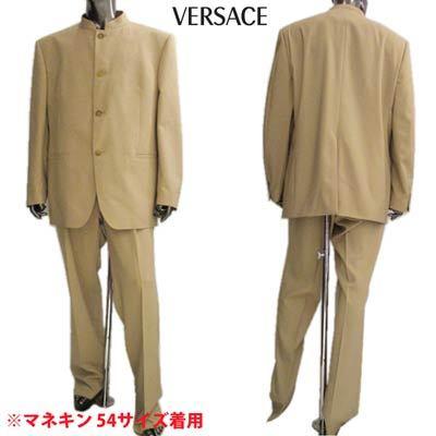 ヴェルサーチ Versace メンズ アウター スーツ セットアップ ロゴ ノーカラー シンプルデザインセットアップスーツ ベージュ 28sfk3 6x101 R 03a 868 ガッツブランドショップ 通販 Yahoo ショッピング