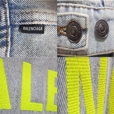 バレンシアガ BALENCIAGA メンズ アウター ジャケット unisex可 ウォッシュド加工・BALENCIAGA刺繍・ロゴ刻印ボタン付きデニムジャケット (R162800)     商品情報    バレンシアガ BALENCIAGA メンズ アウター ジャケット デニムジャケット ロゴ ユニセックス可 