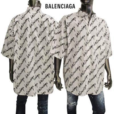 バレンシアガ BALENCIAGA メンズ カジュアルシャツ 半袖 ユニセックス可 総柄スラッシュロゴ・ボタンロゴ刻印付きカジュアルシャツ 白  681702 TLLJ4 9040 :220211-063:ガッツブランドショップ - 通販 - Yahoo!ショッピング