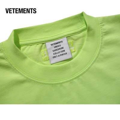 ヴェトモン VETEMENTS メンズ トップス Tシャツ 半袖 ロゴ フロント