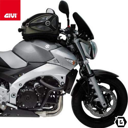 MT-10 GIVI スクリーン カーボンファイバー MT-10 GIVI スクリーン カーボンファイバー MT-10 GIVI