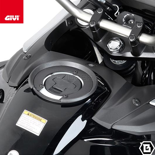 GIVI 【セール8/31 23:59まで】GIVI BF01 タンクロック