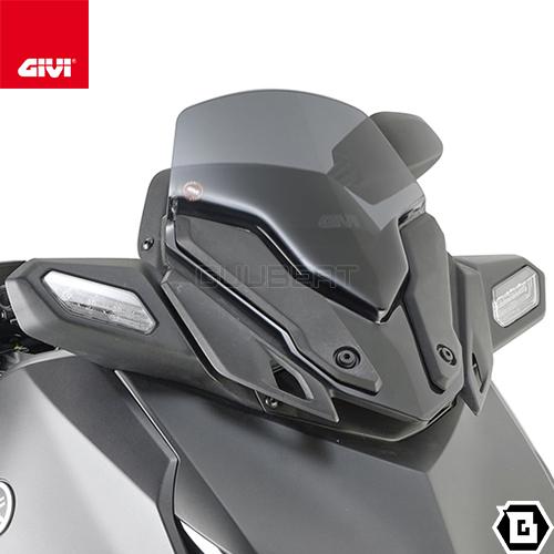 GIVI D2167B スポーツスクリーン/YAMAHA XMAX 300 / YAMAHA 250 GIVI D2167B スポーツスクリーン/YAMAHA XMAX 300 / YAMAHA 250