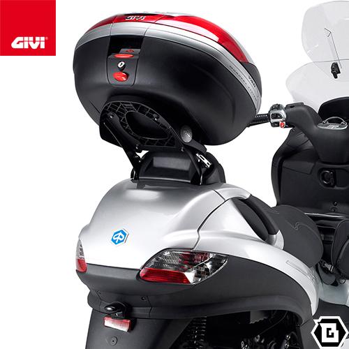 GIVI SR134 キャリア スペシャルリアラック トップケース用／PIAGGIO 