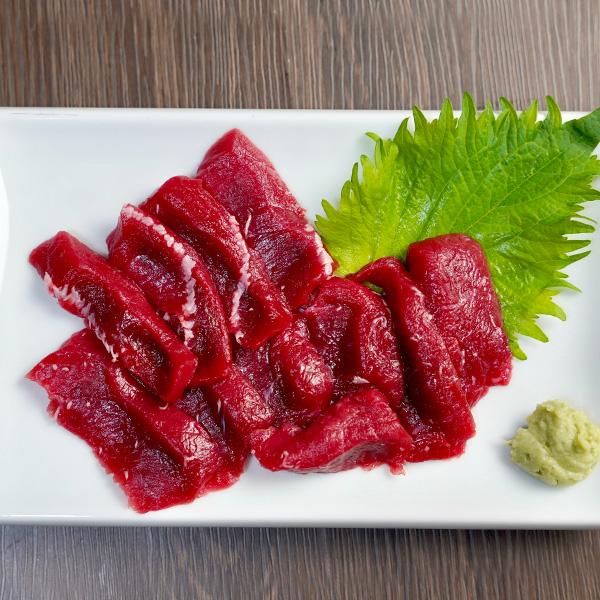 鯨赤身（刺身用）300g 冷蔵便 : 築地魚群 - 通販 - Yahoo!ショッピング
