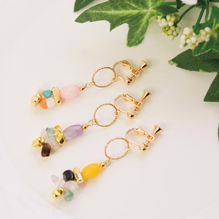 アクリルビーズ ビジューピアス イヤリング 軽量 軽い デイリー 華やか