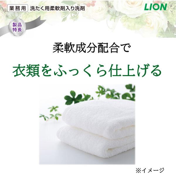 LOHACO - 香りつづくトップ 抗菌plus 詰め替え 業務用 4kg 1セット（1