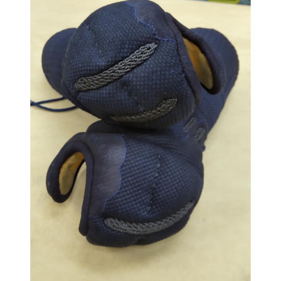 小手　手刺し2.5分　総織刺し　Ｌサイズ　手の内茶鹿皮_1