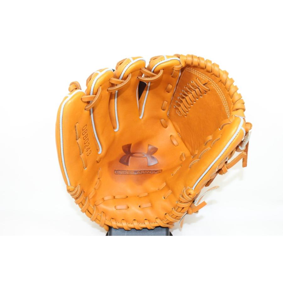 UNDER ARMOUR（アンダーアーマー） 軟式用グローブ 左投げ用 投手用