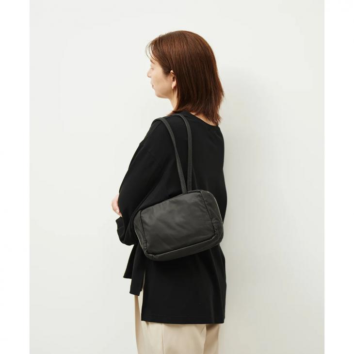 美品 REN レン スラウチーボックスバッグS やぎ革 ベアー ミニボストン 黒 REN | スラウチーボックスバッグS (black) / やぎ革・ベアー バッグ