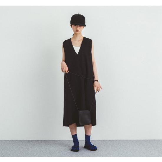 Cion(シオン) | リネンレーヨンVネックワンピース (black) ワンピース