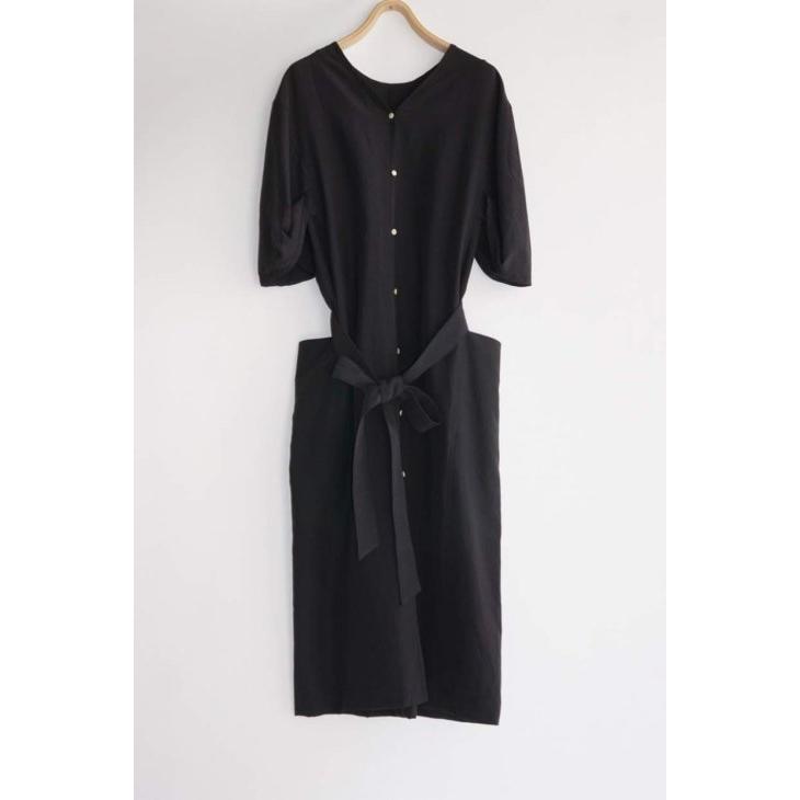 SALE セール】sneeuw (スニュウ) | フォルデッドワンピース (black