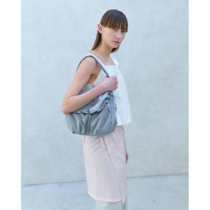 ACOC ブルーミング ホーボーバッグ/ショルダーバッグ 韓国 ACOC (アコック) | Blooming Hobo Bag (gray) ホーボーバッグ