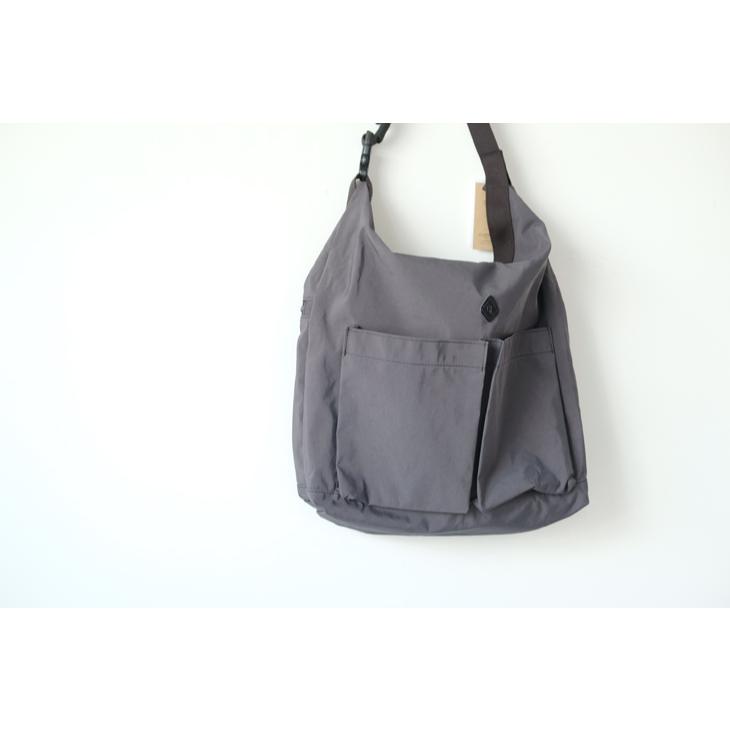 CLEDRAN (クレドラン) | POID ROLL SHOULDER (charcoal) ショルダー