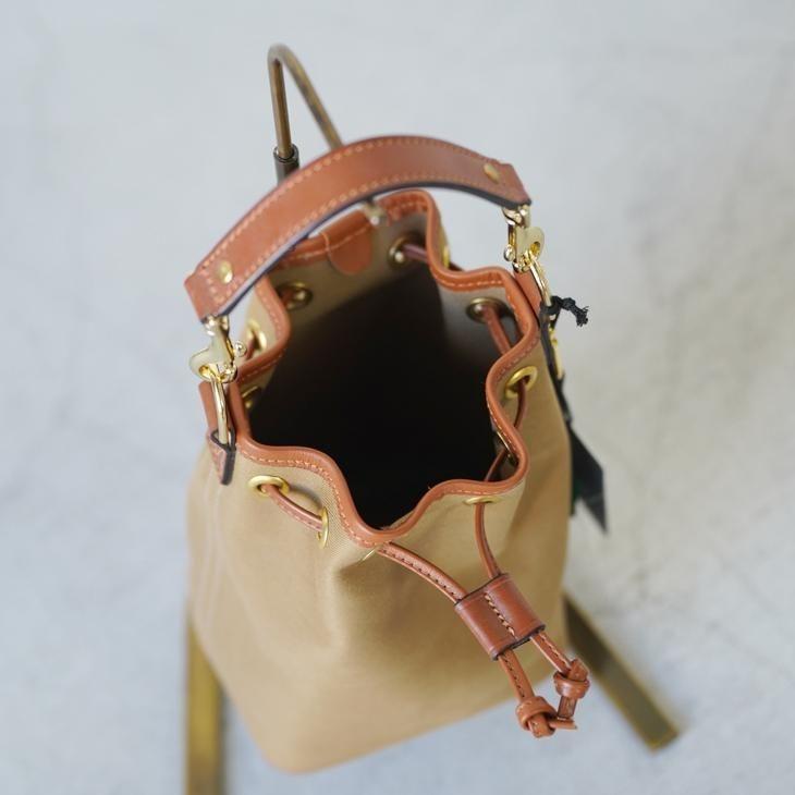 BRADY（ブレディ） | ELY (khaki) | ショルダーバッグ 巾着バッグ 定番 