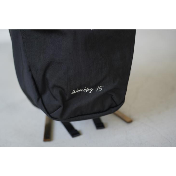 GYMPHLEX | Wembley 15 (black/grey) バックパック リュック ジム
