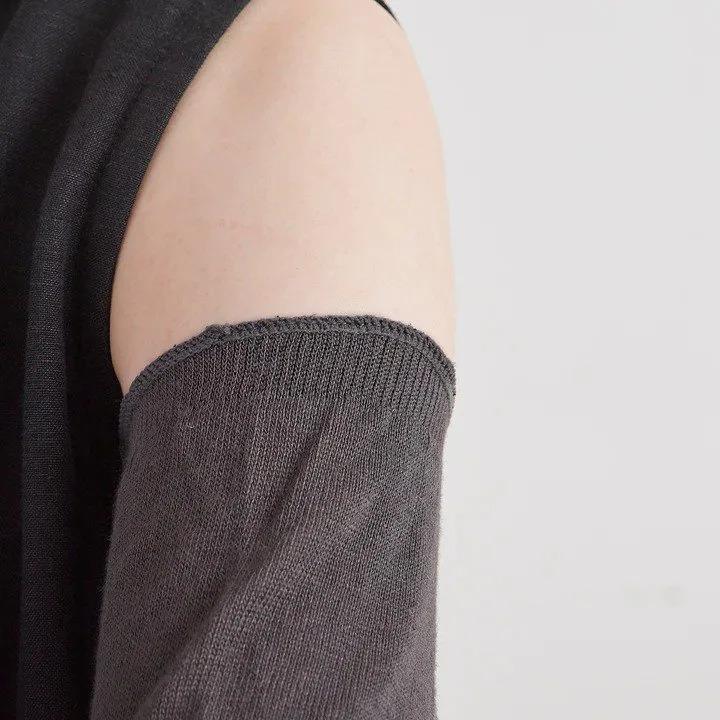 Homie (ホミー) | RAYON SILK ARM COVER (charcoal) | アームカバー シンプル お洒落｜hafen｜05