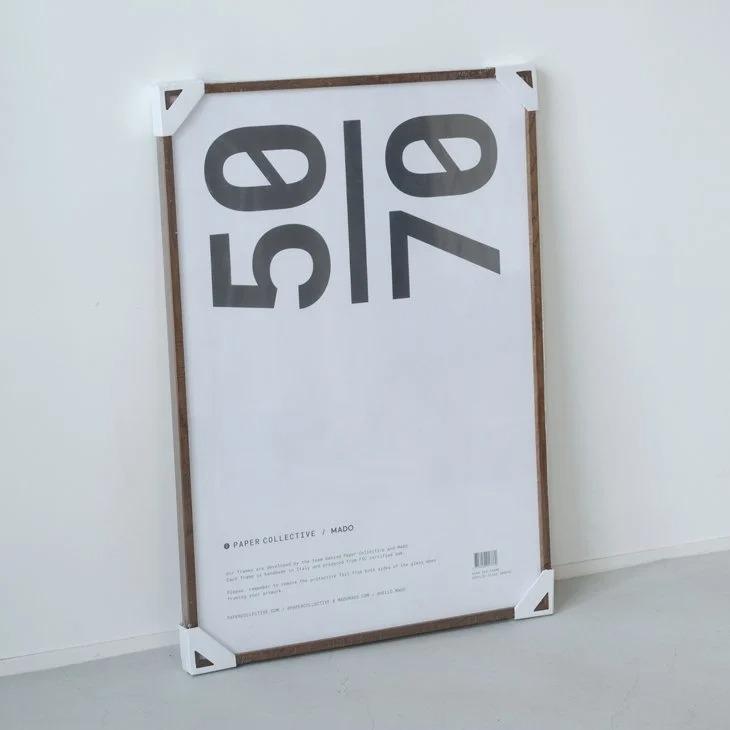 PAPER COLLECTIVE / MADO | ポスターフレーム (dark oak) | 50x70cm 額縁 ダークオーク 木製の画像