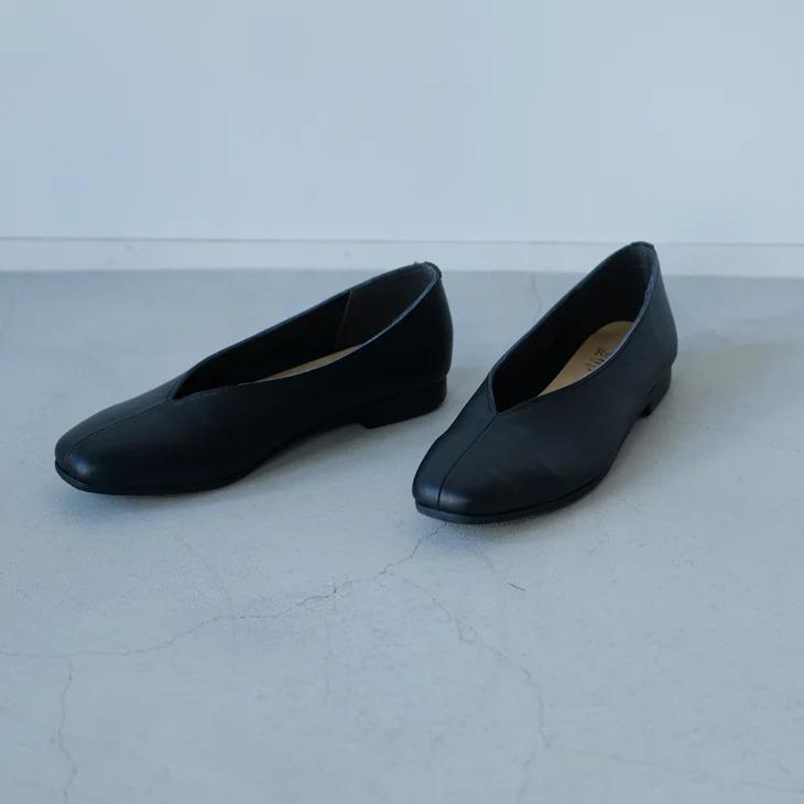 Recipe (レシピ) | Vカットスクエア (black) size 37 約23.5cm 靴