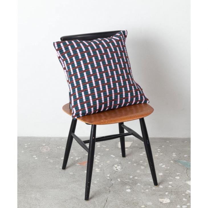 TRICOTE (トリコテ) | WEAVING PATTERN CUSHION COVER (green blue) | クッションカバー リビング シンプル トリコテの画像