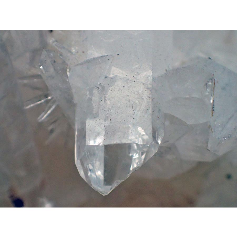 【天然石】水晶クラスター＿底面の輝きがハンパ無い！ 天然石】水晶クラスター＿底面の輝きがハンパ無い！ 【公式通販】