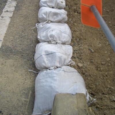 土のう袋 ターピー スーパー土のう 200枚 | 日本製 1年耐候 48cm&times;62cm SPD4862200 土嚢袋 ガラ袋 がら袋 ゴミ袋 ごみ袋 ひも付 台風 災害