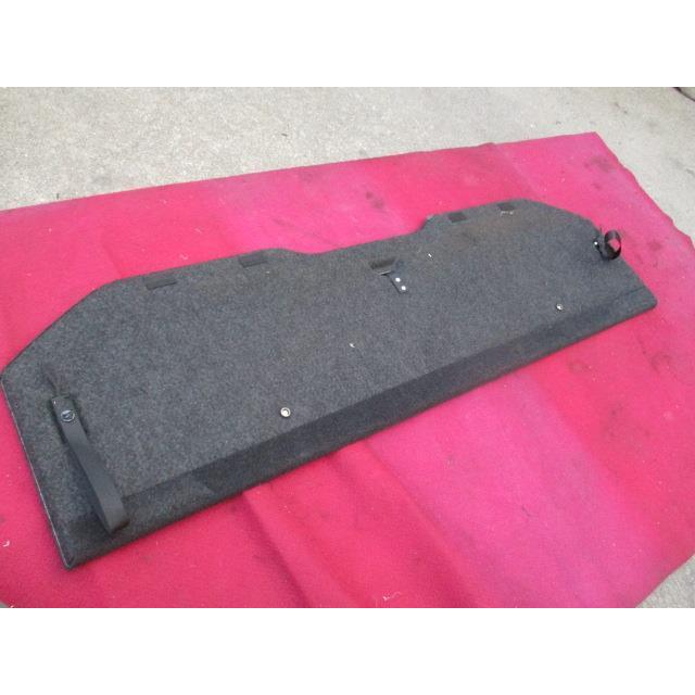 E52エルグランド後期等に ラゲッジボード トノカバー 純正品 E52