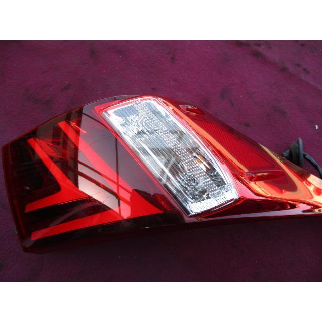 レクサス IS250 GSE30 右テールライト/右テールランプ 98219 レクサス（LEXUS） 2230039 IS DBA-GSE30 右テールランプ : 株式会社