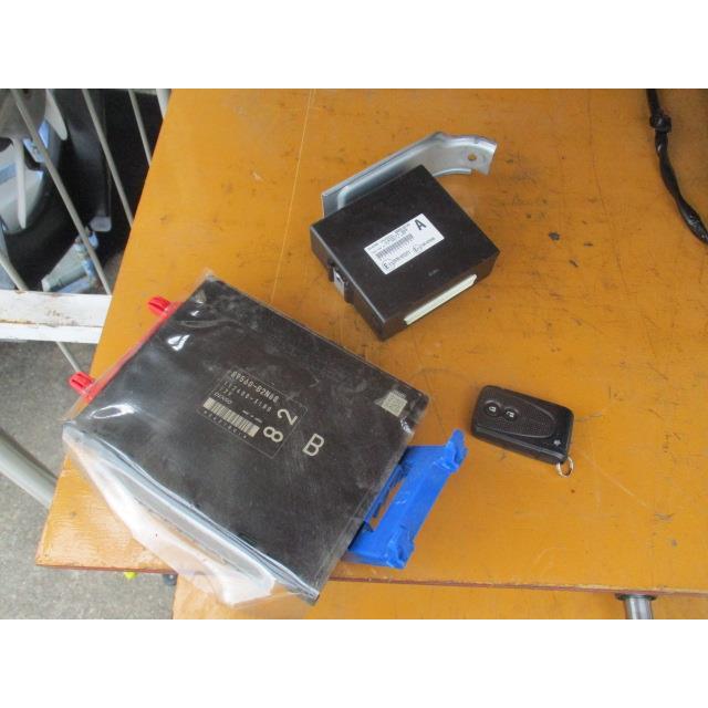 ミラ（ダイハツ） ミラココア DBA-L675S エンジンコンピューター 画像