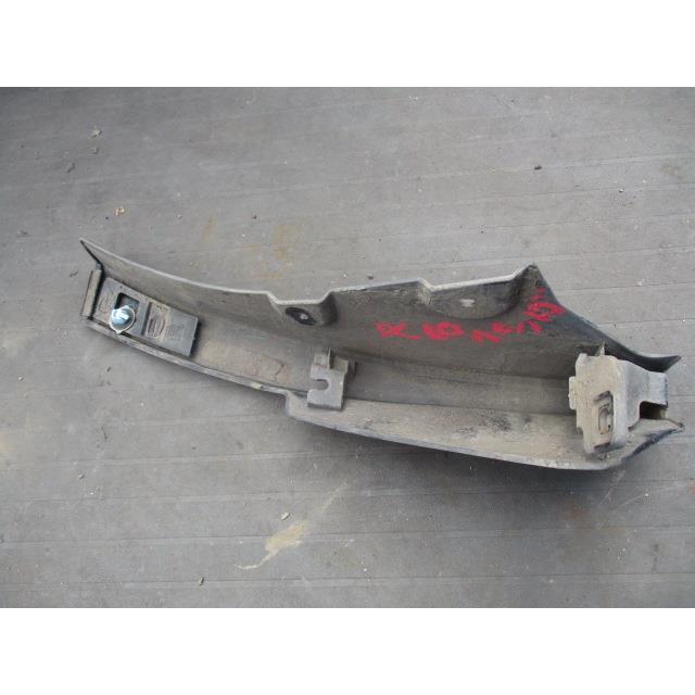 ヴェルファイア DBA-ANH20W 右リアフェンダーモール : 株式会社萩尾