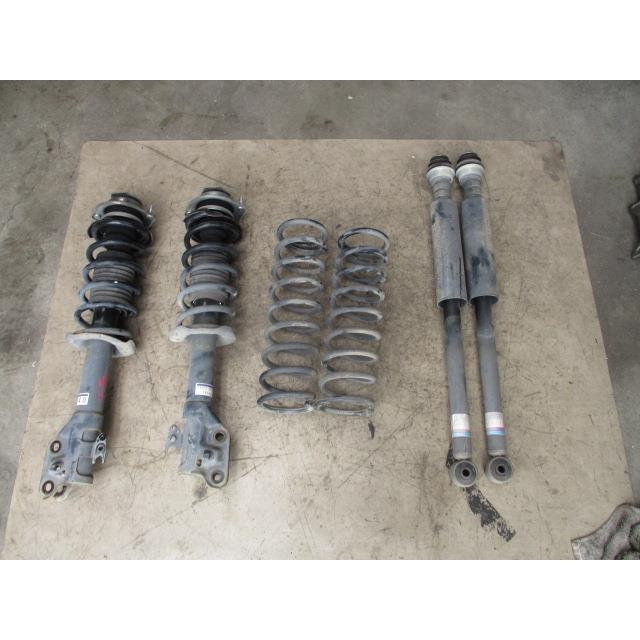 タント DBA-L375S ショックサス1台分セット : 株式会社萩尾商会 タント DBA-L375S ショックサス1台分セット : 株式会社萩尾商会