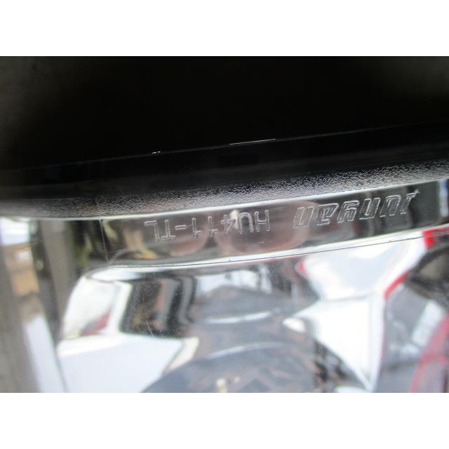 ワゴンR ワゴンR DBA-MH21S 左右テールランプセット : 株式会社萩尾
