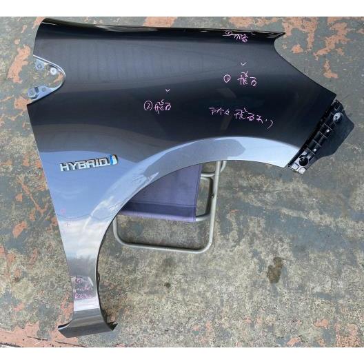 トヨタ アクア NHP10 フロントフェンダー 右 アクア DAA-NHP10 右フロントフェンダー : 株式会社萩尾商会 - 通販