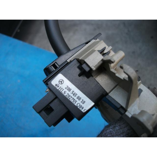 Hページ ベンツ Cクラス GF-202080 エンジンコンピューターKYB カヤバ NEW SR