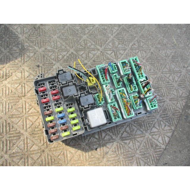 CR-V CR−V CBA-RD7 ヒューズボックス : 株式会社萩尾商会 - 通販