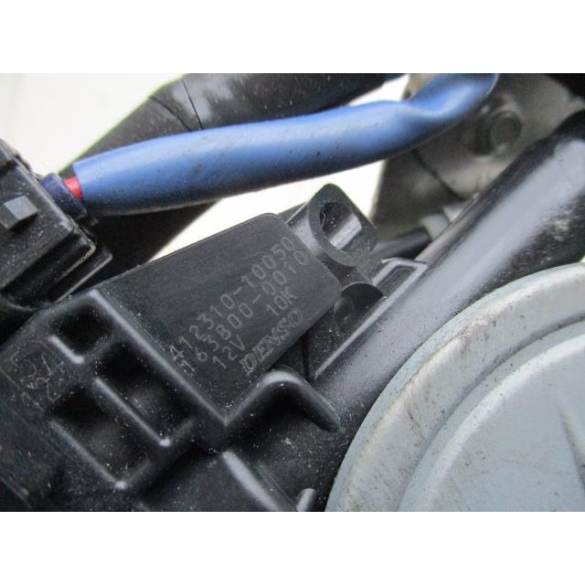 アイシスDBA-ANM10W 右リアクローザードアモーター69200-44021 アイシス DBA-ANM10W 右スライドイージークローザー 412310-10050
