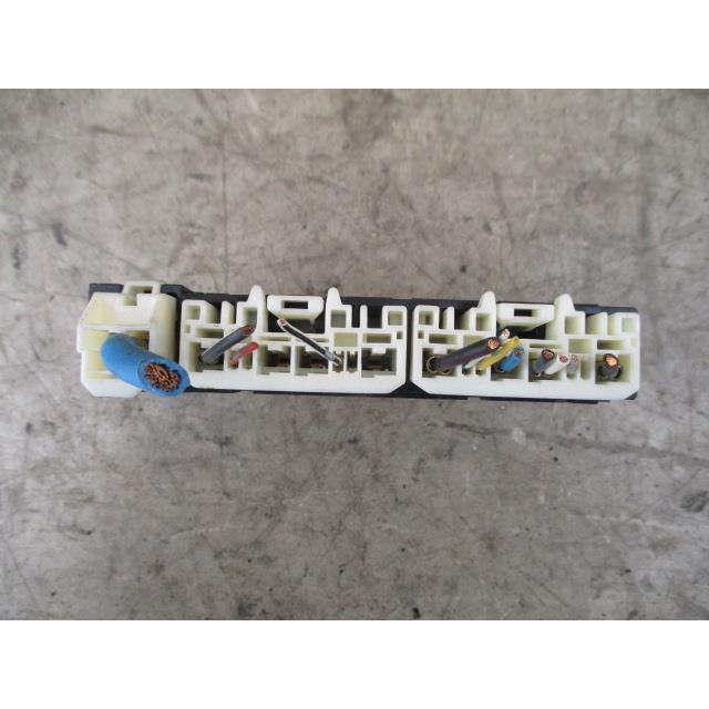 クラウン DBA-GRS182 インテグレーションリレー 82641-30250 : 株式