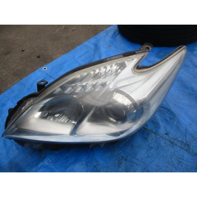 プリウスDAA-ZVW30 左ヘッドライト プリウス DAA-ZVW30 左ヘッドランプASSY : 株式会社萩尾商会