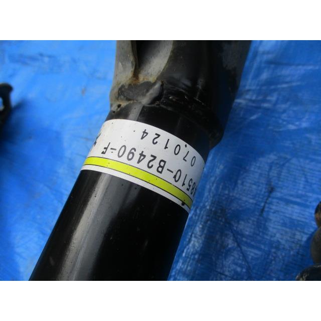 ムーヴ DBA-L175S ショックサス1台分セット : 株式会社萩尾商会 - 通販