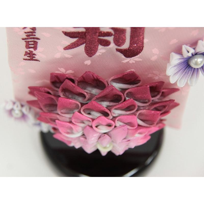 名前旗 つまみ細工花 赤 赤紫糸刺繍文字 （小） スタンド付き [3-na1-s-am]の画像