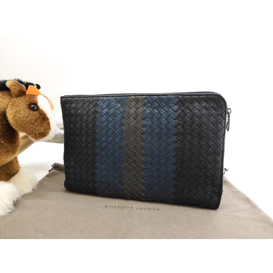 ボッテガヴェネタ メンズファッション クラッチバッグ バッグ イントレチャート 黒青灰 ドキュメントケース 145 ならショッピング ランキングや口コミも豊富なネット通販 更にお得なpaypay残高も スマホアプリも充実で毎日どこからでも気になる商品をその場でお