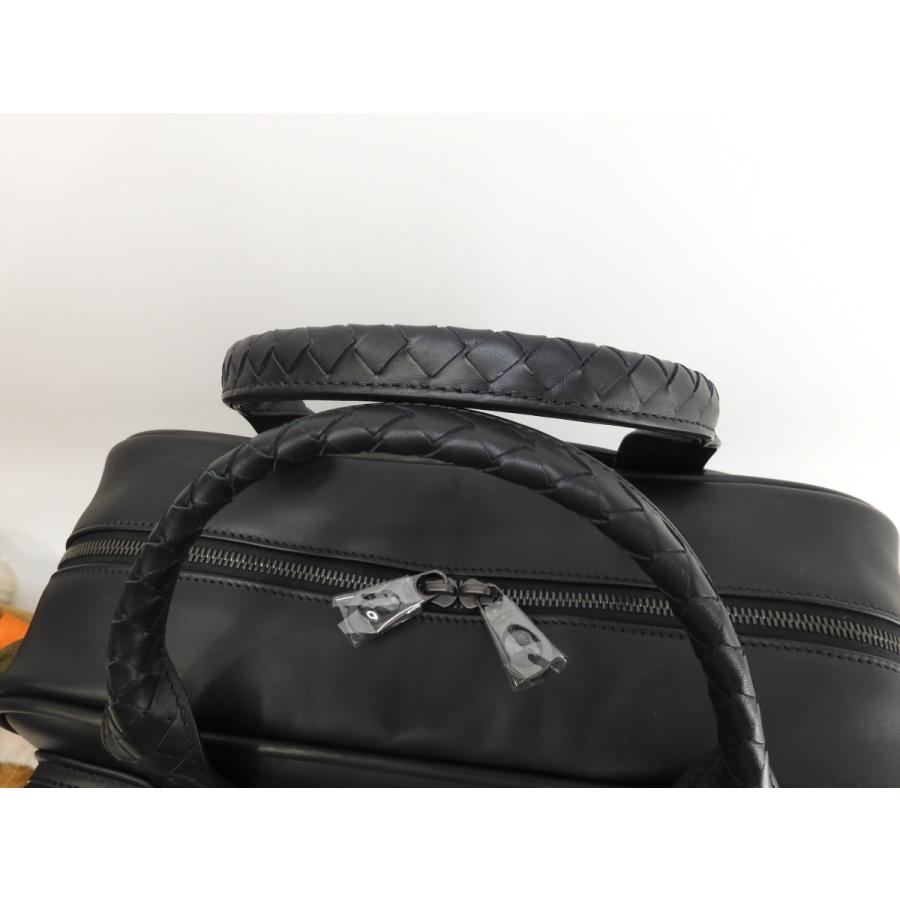 BOTTEGA VENETA（ボッテガ・ヴェネタ） ブリーフケース イントレ