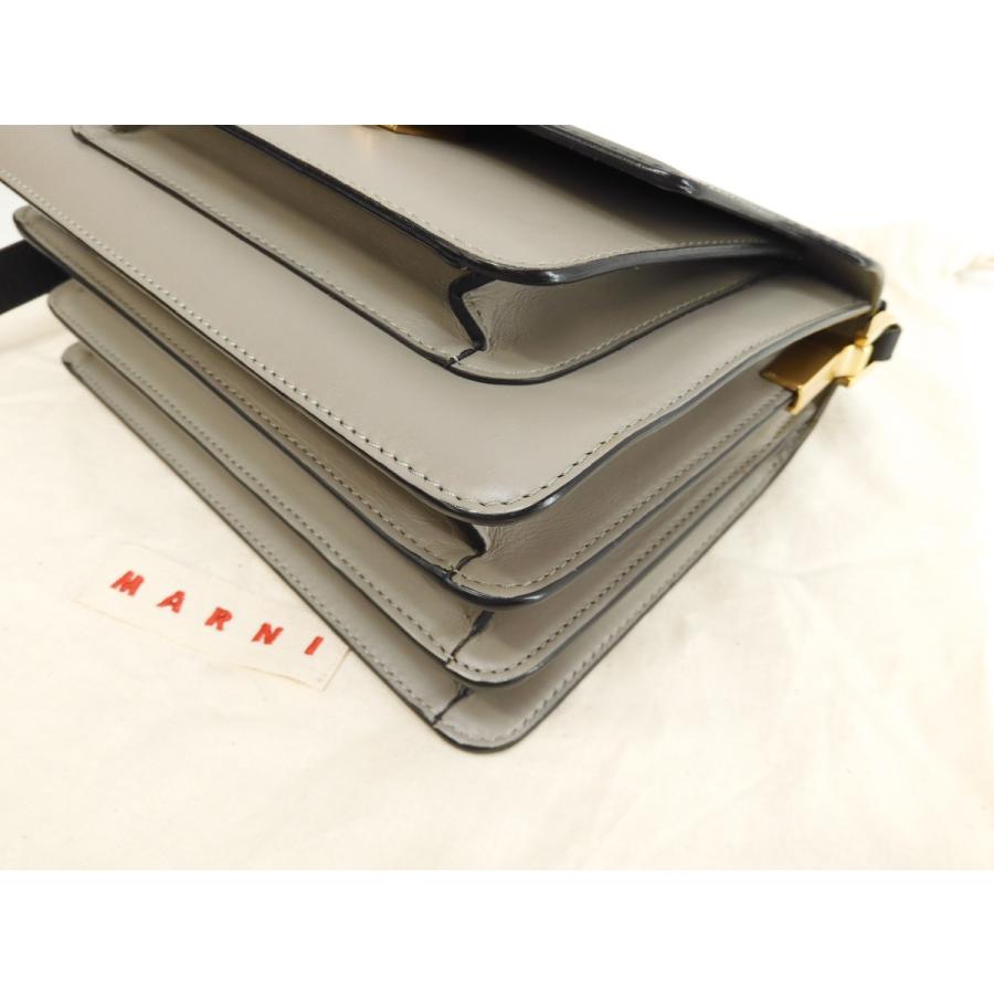 MARNI マルニ ポシェット Trunk レザー灰黒 斜め掛けショルダー MARNI マルニ ポシェット Trunk レザー灰黒 斜め掛けショルダー