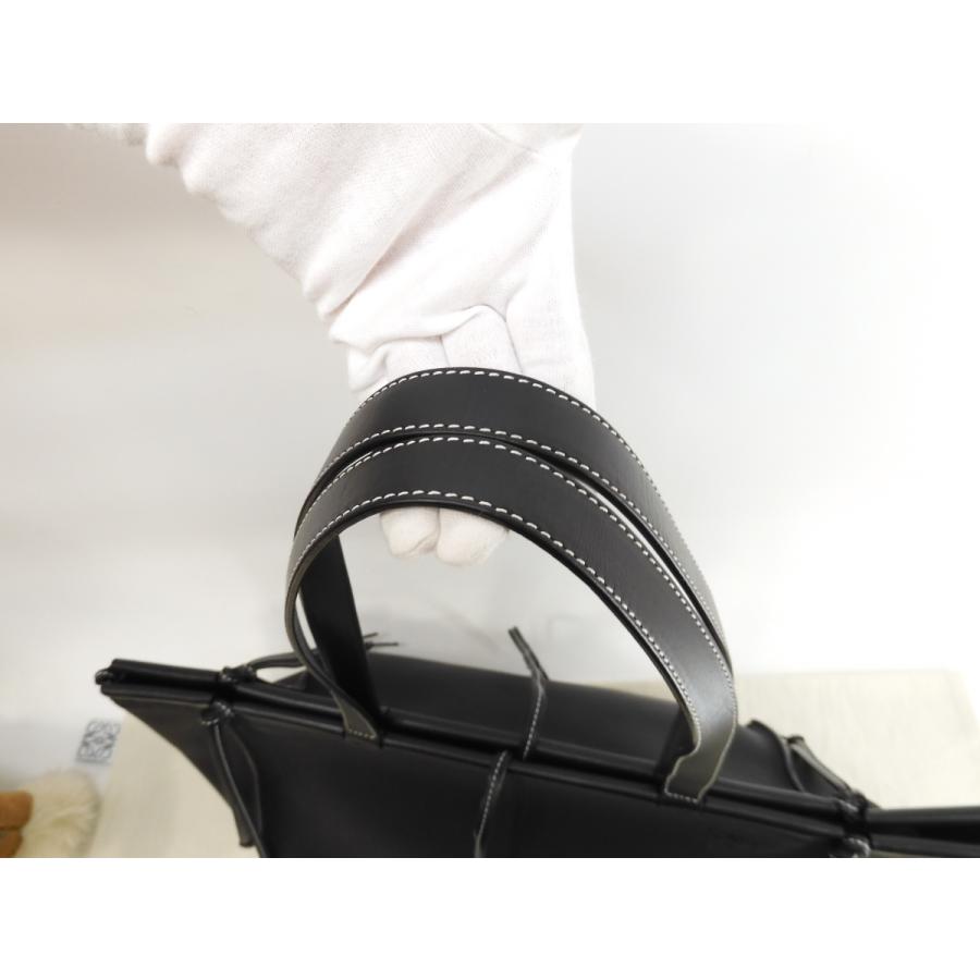 Cushion tote（LOEWE） ロエベ クショントートバッグ ミディアム 
