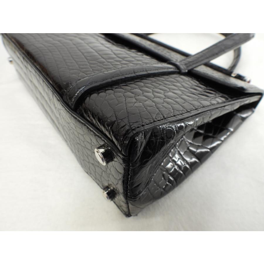 【美品】カルティエ カボション ハンドバッグ フォーマル カーフ レザー 黒 美品 カルティエ カボション ハンドバッグ マストライン フォーマル